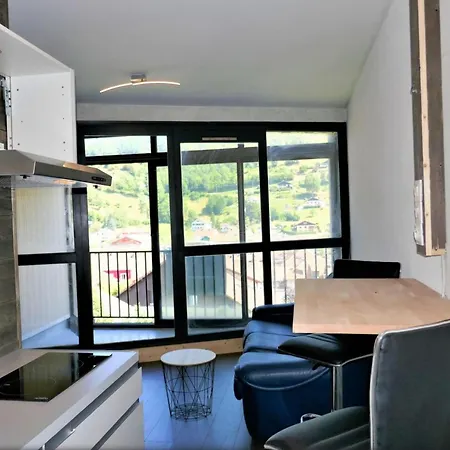 Studio Elena, Centre Et Vue Sur La Montagne Apartman *