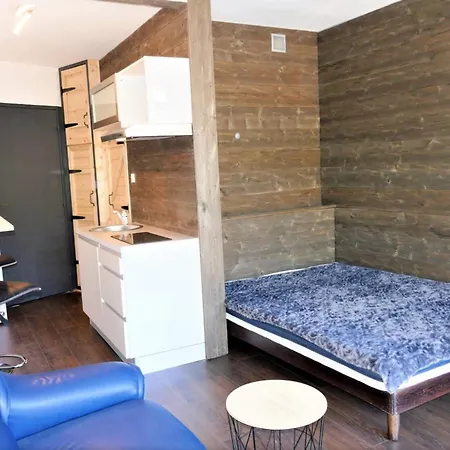 Studio Elena, Centre Et Vue Sur La Montagne Apartman *